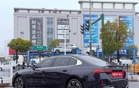 BMW 5 серия, 2025 год, 7 214 000 рублей, 7 фотография