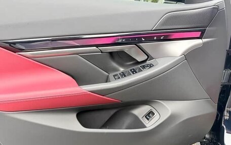 BMW 5 серия, 2025 год, 7 214 000 рублей, 13 фотография