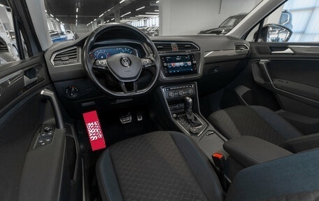 Volkswagen Tiguan II, 2019 год, 2 580 000 рублей, 7 фотография