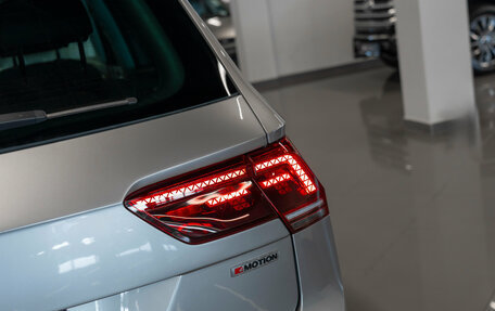 Volkswagen Tiguan II, 2019 год, 2 580 000 рублей, 28 фотография