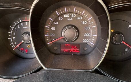 KIA Rio III рестайлинг, 2016 год, 1 100 000 рублей, 2 фотография