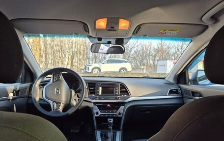 Hyundai Elantra VI рестайлинг, 2017 год, 1 490 000 рублей, 4 фотография