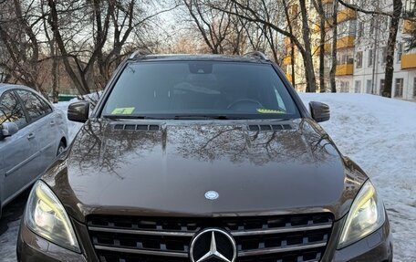 Mercedes-Benz M-Класс, 2012 год, 2 999 000 рублей, 1 фотография