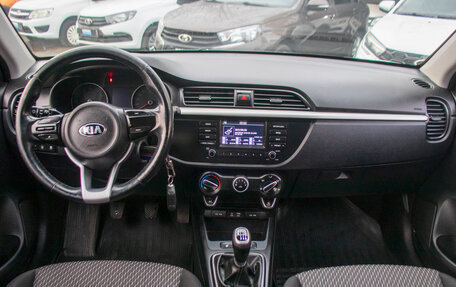 KIA Rio IV, 2018 год, 894 000 рублей, 12 фотография