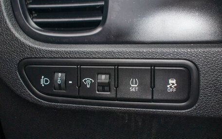 KIA Rio IV, 2018 год, 894 000 рублей, 20 фотография