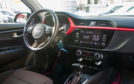 KIA Rio IV, 2021 год, 1 869 000 рублей, 8 фотография