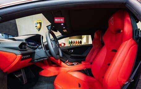 Lamborghini Huracán, 2023 год, 29 600 000 рублей, 11 фотография