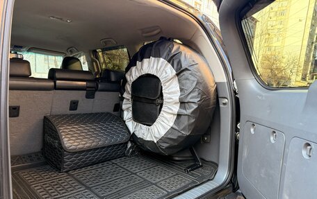 Toyota Land Cruiser Prado 150 рестайлинг 2, 2012 год, 3 100 000 рублей, 10 фотография