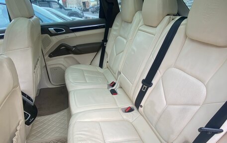 Porsche Cayenne III, 2011 год, 2 750 000 рублей, 10 фотография
