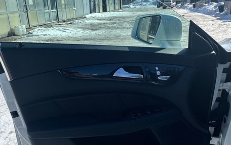 Mercedes-Benz CLS, 2014 год, 2 560 000 рублей, 10 фотография