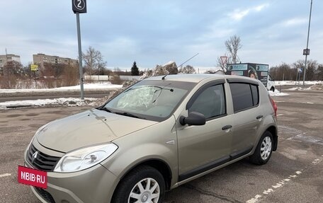 Renault Sandero I, 2012 год, 450 000 рублей, 2 фотография