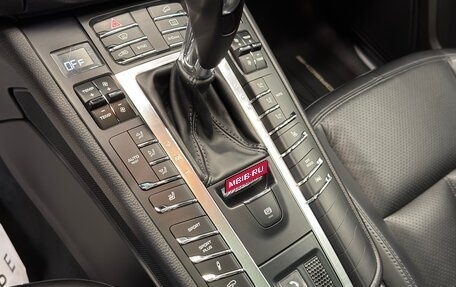 Porsche Macan I рестайлинг, 2017 год, 4 444 444 рублей, 12 фотография