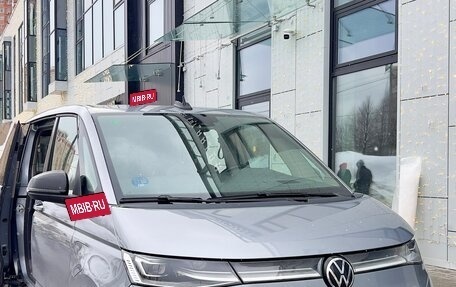 Volkswagen Multivan, 2021 год, 6 999 999 рублей, 1 фотография