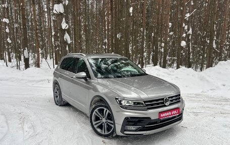 Volkswagen Tiguan II, 2020 год, 3 495 000 рублей, 1 фотография