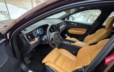 Volvo XC60 II, 2019 год, 3 850 000 рублей, 4 фотография