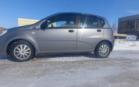 Chevrolet Aveo III, 2010 год, 400 000 рублей, 2 фотография