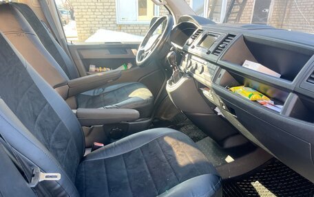 Volkswagen Caravelle T6 рестайлинг, 2018 год, 2 491 000 рублей, 9 фотография