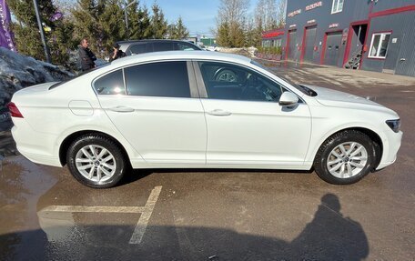 Volkswagen Passat B8 рестайлинг, 2020 год, 2 400 000 рублей, 7 фотография