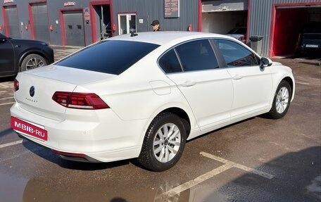 Volkswagen Passat B8 рестайлинг, 2020 год, 2 400 000 рублей, 6 фотография