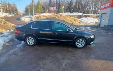 Skoda Superb III рестайлинг, 2011 год, 770 000 рублей, 4 фотография