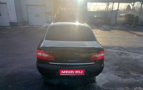 Skoda Superb III рестайлинг, 2011 год, 770 000 рублей, 5 фотография