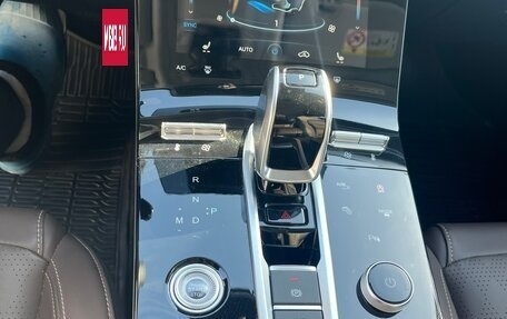 Chery Tiggo 8 Pro, 2023 год, 2 300 000 рублей, 11 фотография