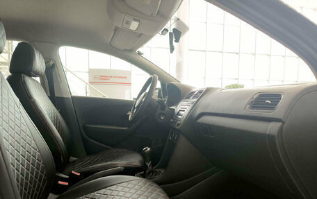 Volkswagen Polo VI (EU Market), 2013 год, 680 000 рублей, 11 фотография