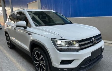 Volkswagen Tharu, 2023 год, 1 995 000 рублей, 2 фотография