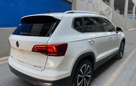 Volkswagen Tharu, 2023 год, 1 995 000 рублей, 3 фотография