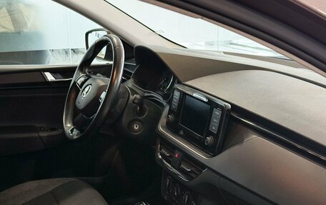 Skoda Rapid II, 2021 год, 1 835 000 рублей, 8 фотография