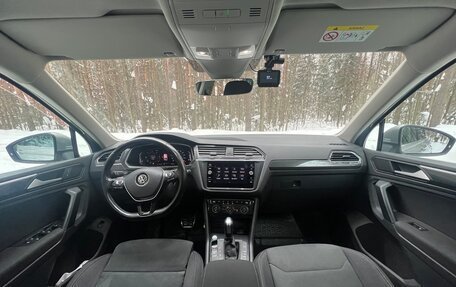 Volkswagen Tiguan II, 2020 год, 3 495 000 рублей, 12 фотография