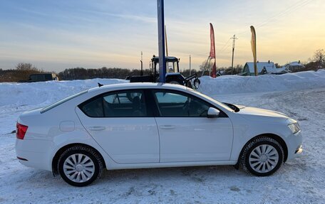 Skoda Octavia, 2019 год, 1 650 000 рублей, 5 фотография