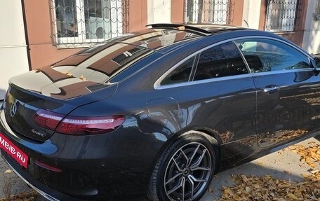 Mercedes-Benz E-Класс, 2020 год, 5 999 000 рублей, 6 фотография