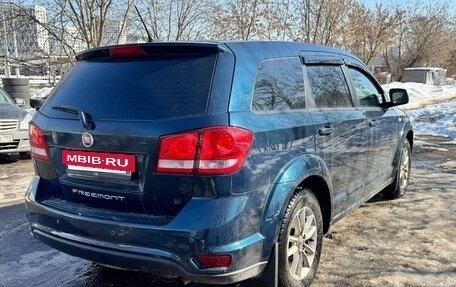 Fiat Freemont, 2013 год, 1 030 000 рублей, 4 фотография