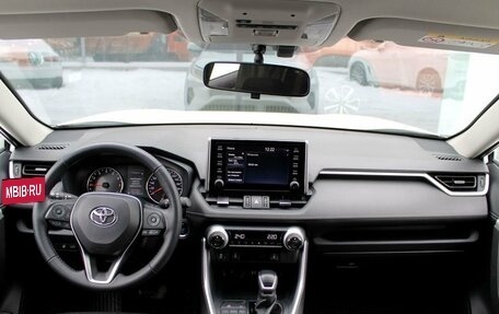 Toyota RAV4, 2020 год, 3 885 000 рублей, 11 фотография