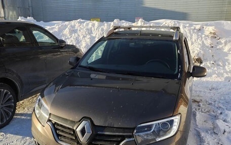 Renault Logan II, 2019 год, 930 000 рублей, 1 фотография