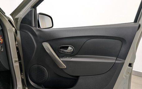 Renault Sandero II рестайлинг, 2016 год, 1 080 000 рублей, 24 фотография