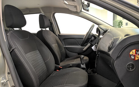 Renault Sandero II рестайлинг, 2016 год, 1 080 000 рублей, 23 фотография