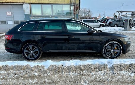 Skoda Superb III рестайлинг, 2018 год, 3 300 000 рублей, 2 фотография