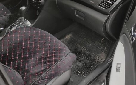 Hyundai Solaris II рестайлинг, 2011 год, 630 000 рублей, 19 фотография