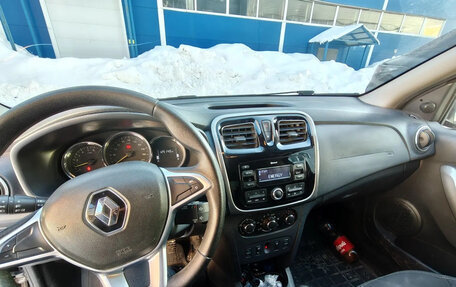 Renault Logan II, 2019 год, 930 000 рублей, 6 фотография