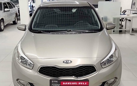 KIA cee'd III, 2014 год, 1 104 000 рублей, 2 фотография