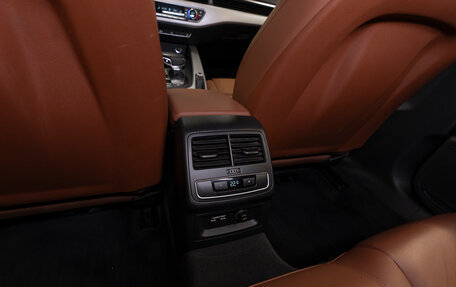 Audi A4, 2021 год, 3 670 000 рублей, 13 фотография