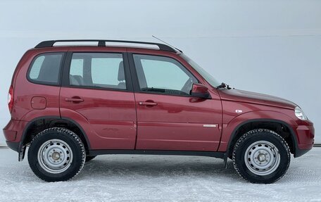 Chevrolet Niva I рестайлинг, 2015 год, 598 000 рублей, 4 фотография