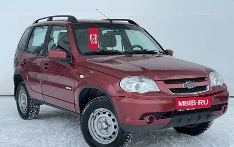 Chevrolet Niva I рестайлинг, 2015 год, 598 000 рублей, 3 фотография