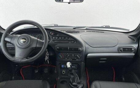 Chevrolet Niva I рестайлинг, 2015 год, 598 000 рублей, 12 фотография