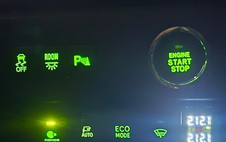 Toyota Vellfire I, 2013 год, 3 000 000 рублей, 6 фотография