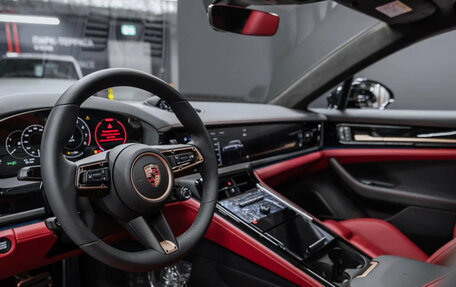 Porsche Panamera, 2025 год, 25 200 000 рублей, 12 фотография