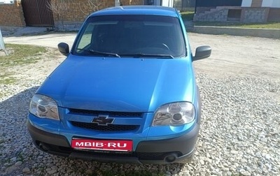 Chevrolet Niva I рестайлинг, 2017 год, 620 000 рублей, 1 фотография