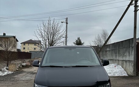 Volkswagen Multivan T5, 2014 год, 2 999 999 рублей, 1 фотография